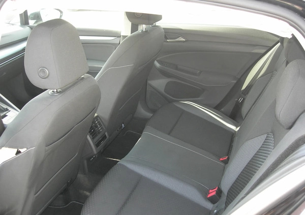 Volkswagen Golf cena 39900 przebieg: 15571, rok produkcji 2021 z Świeradów-Zdrój małe 211